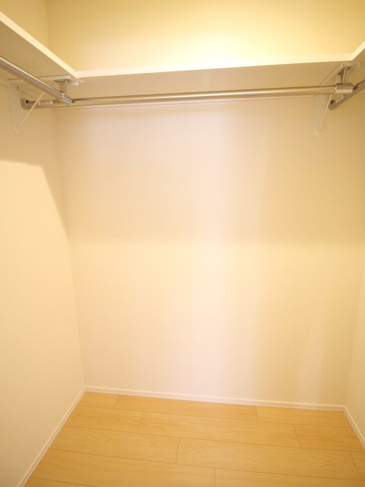 物件内観写真16　(収納)