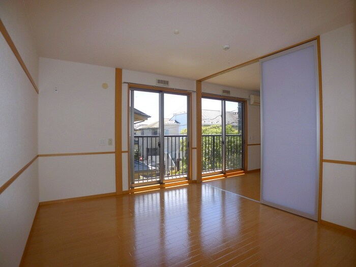 物件内観写真7　(居室)