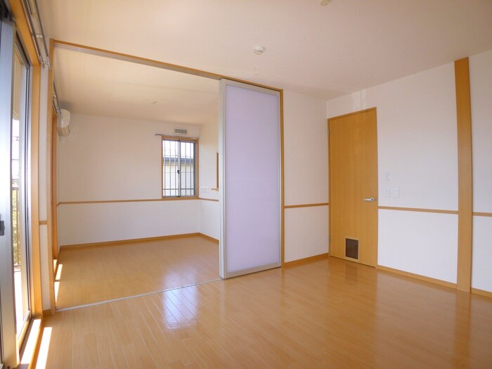 物件内観写真8　(廊下)