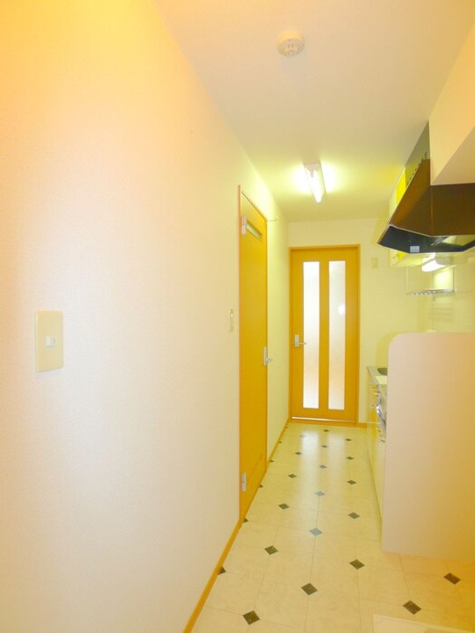 物件内観写真20　(廊下)