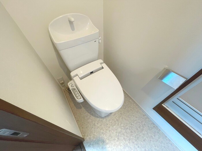 物件内観写真13　(トイレ)