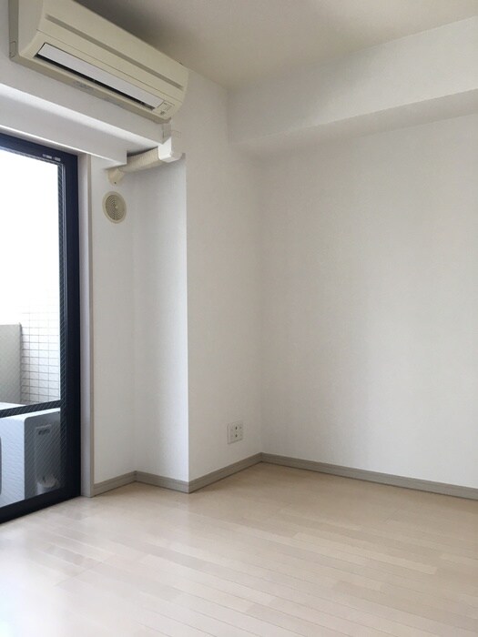 物件内観写真6　(居室)