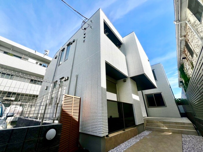 物件外観写真5　(外観写真)