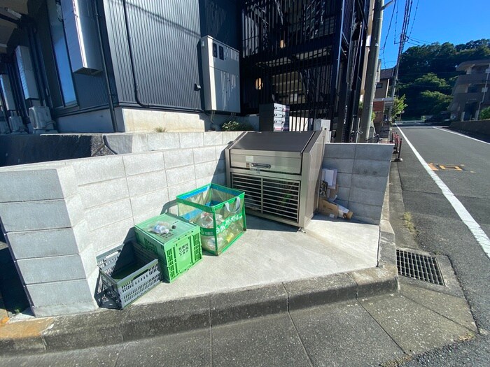 物件外観写真4　(建物設備)