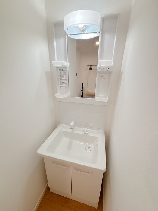 物件内観写真13　(洗面)