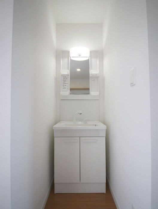 物件内観写真15　(洗面)