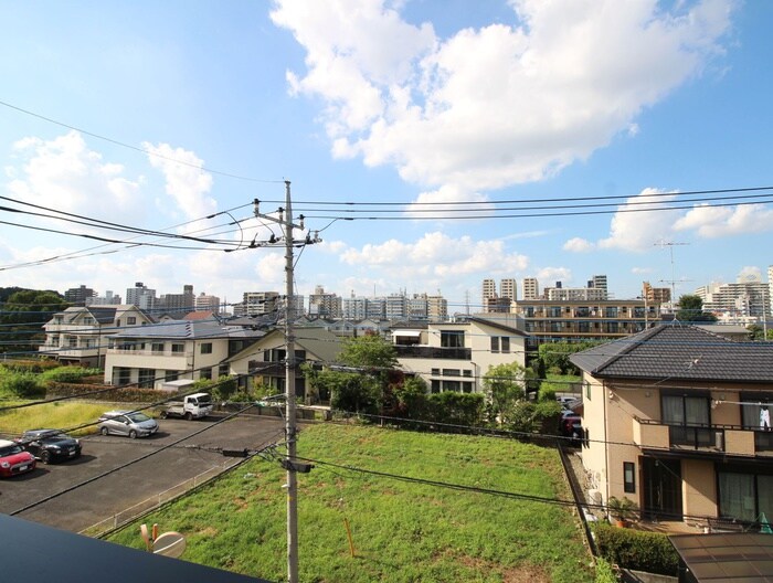 物件内観写真17　(室内からの展望)