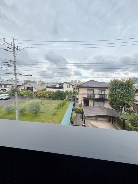 物件内観写真18　(室内からの展望)