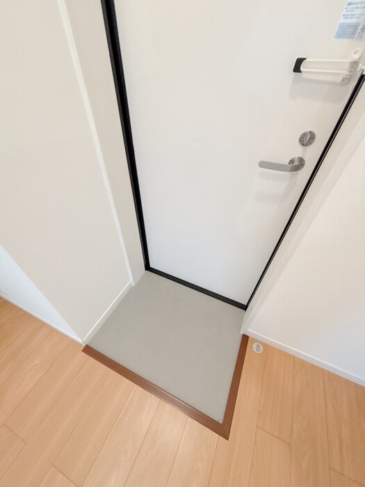 物件内観写真20　(玄関)