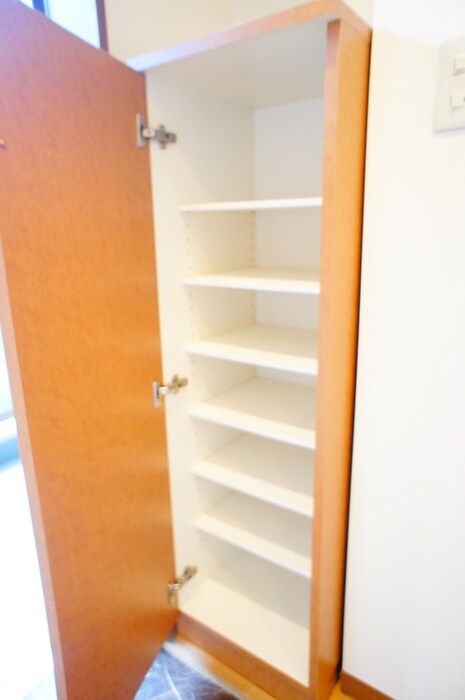 物件内観写真14　(収納)