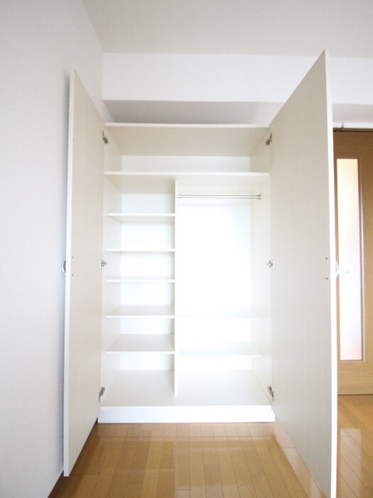 物件内観写真14　(収納)