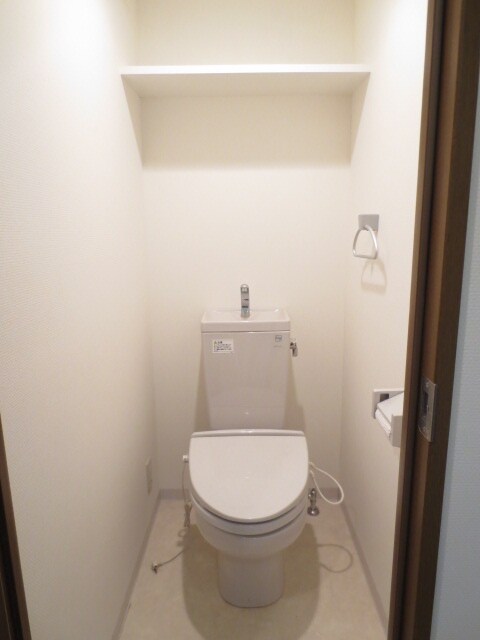 物件内観写真16　(トイレ)