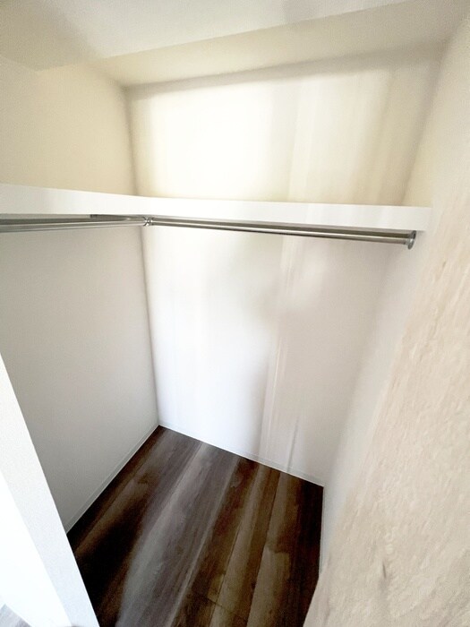 物件内観写真16　(収納)