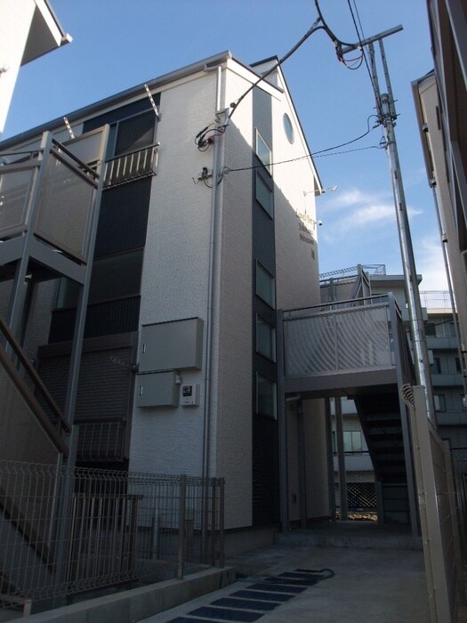 物件外観写真2　(外観写真)