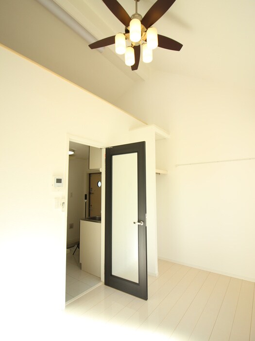 物件内観写真12　(居室)