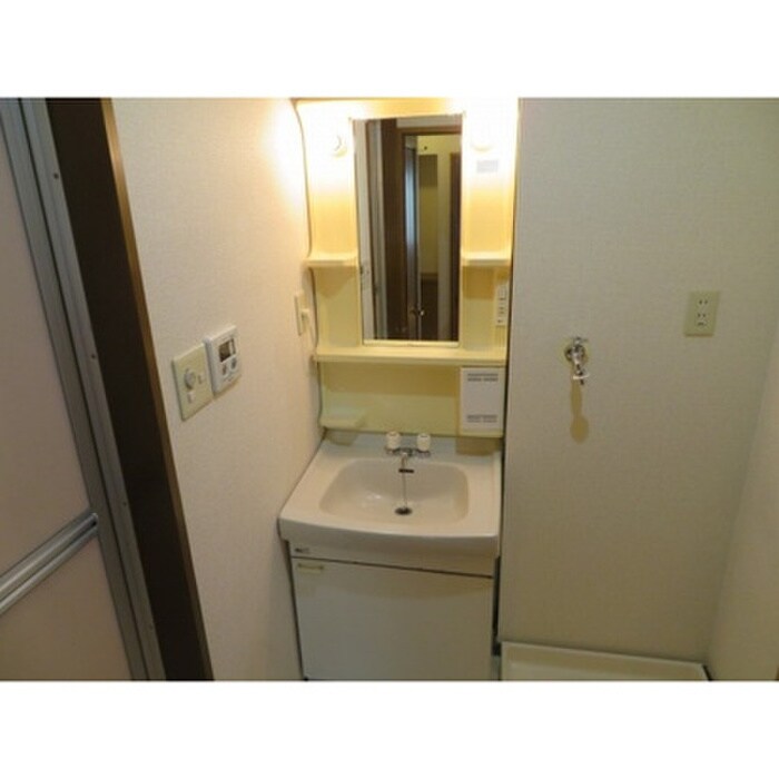 物件内観写真11　(洗面)