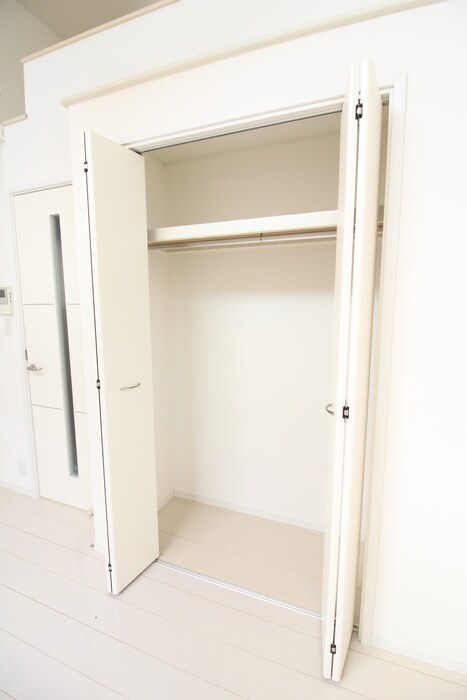 物件内観写真5　(収納)