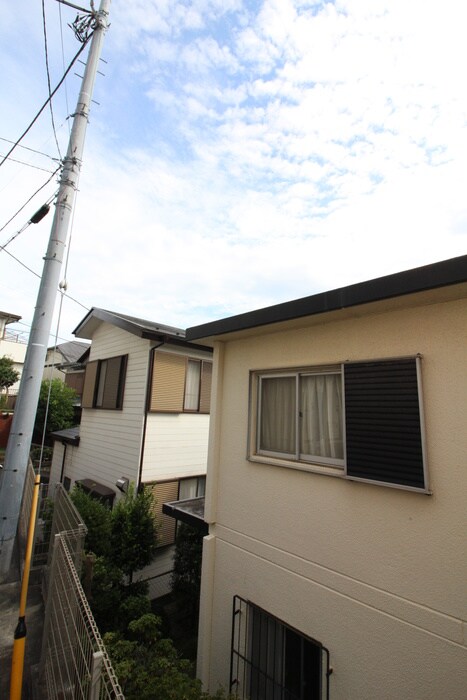 物件内観写真12　(室内からの展望)