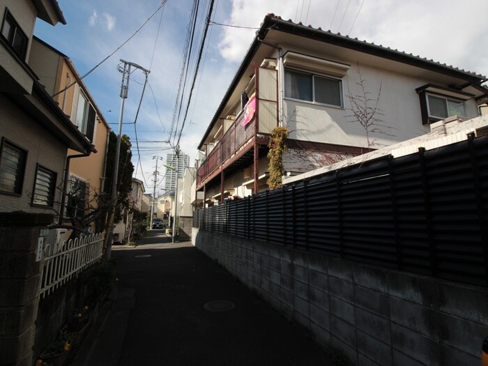 物件外観写真6　(周辺環境)