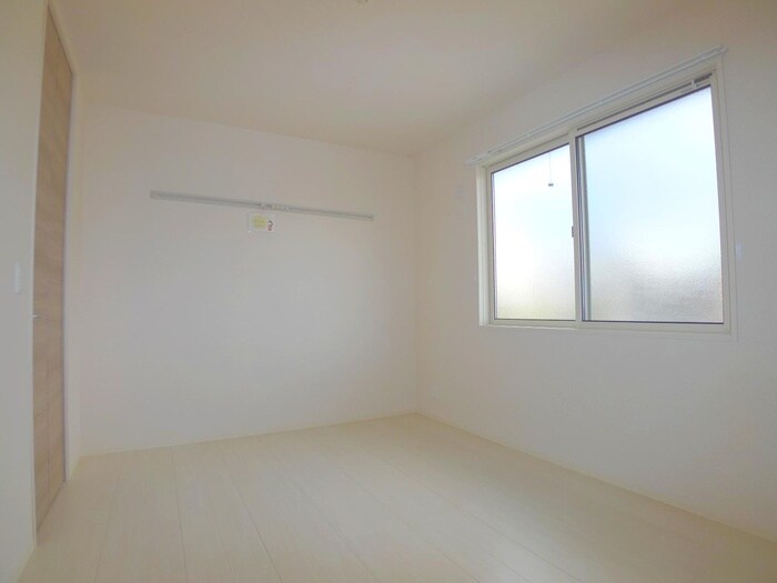 物件内観写真12　(居室)