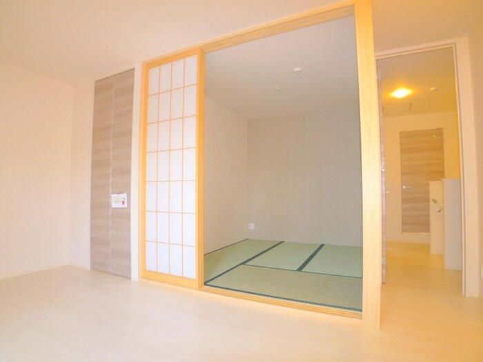 物件内観写真21　(居室)