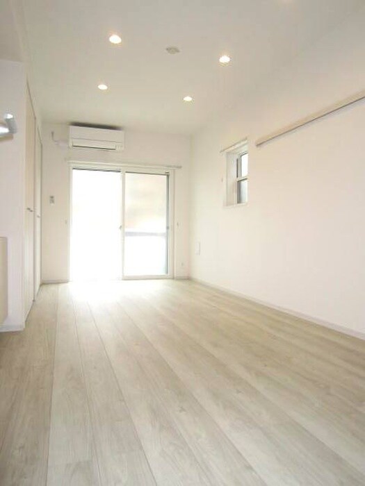 物件内観写真6　(居室)