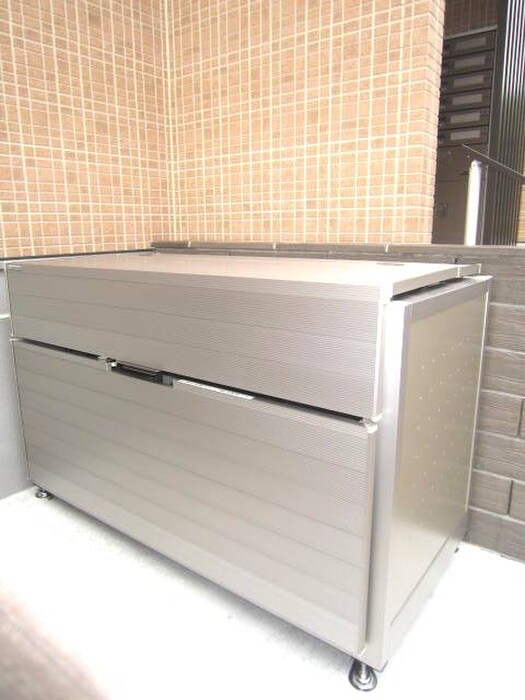 物件外観写真4　(建物設備)