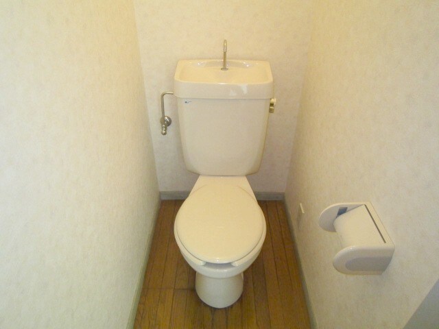 物件内観写真12　(トイレ)