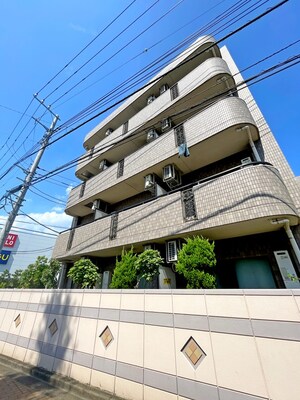 コルヌイエ・蓮根外観写真