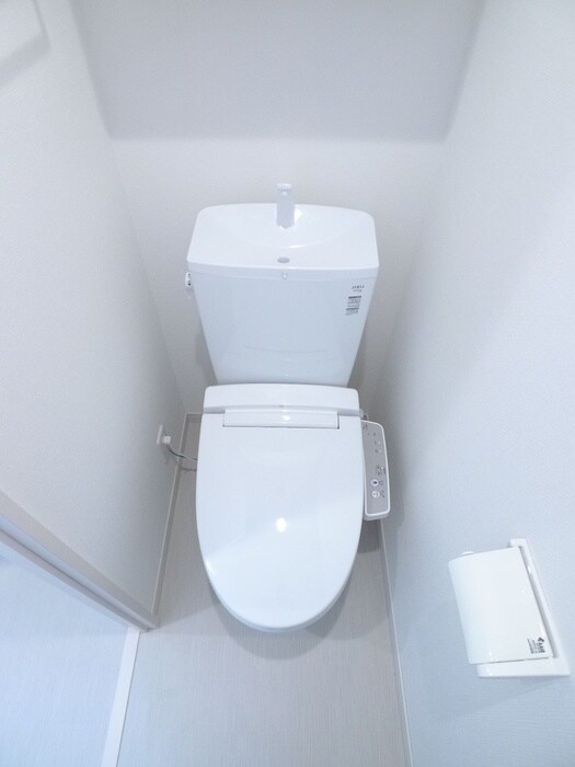 物件内観写真13　(トイレ)