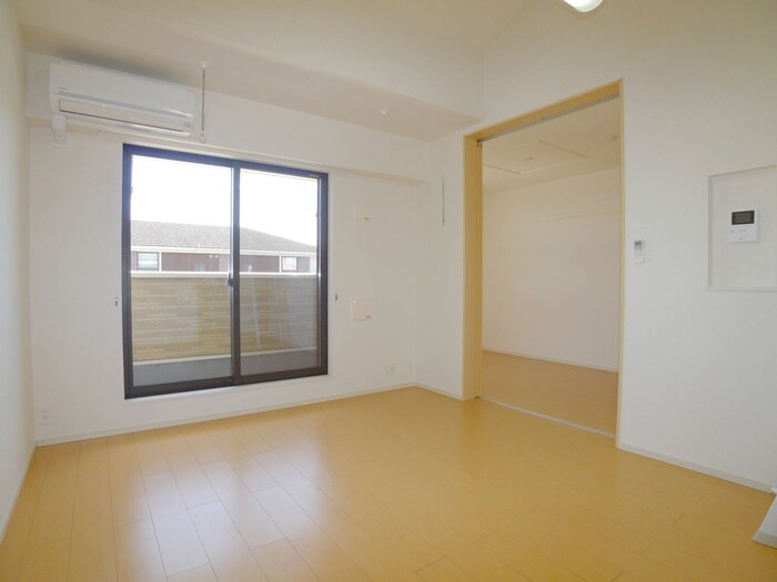 物件内観写真7　(ベランダ・バルコニー)