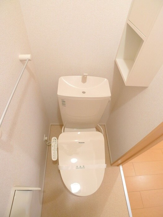 物件内観写真18　(トイレ)