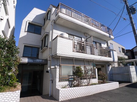 中台マンション外観写真