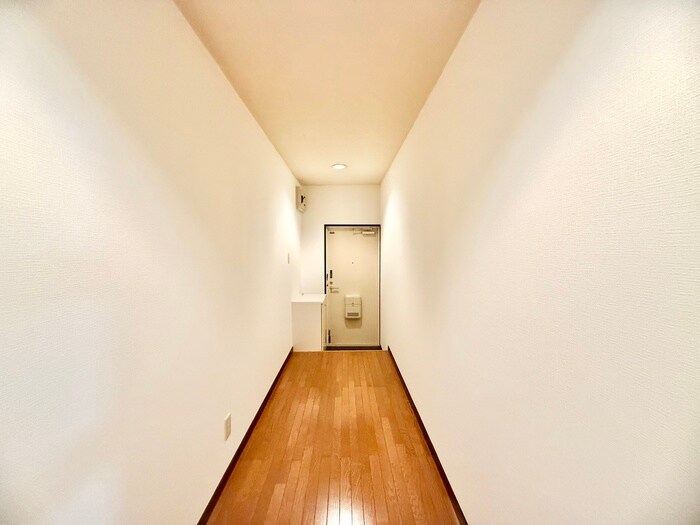 物件内観写真19　(玄関)