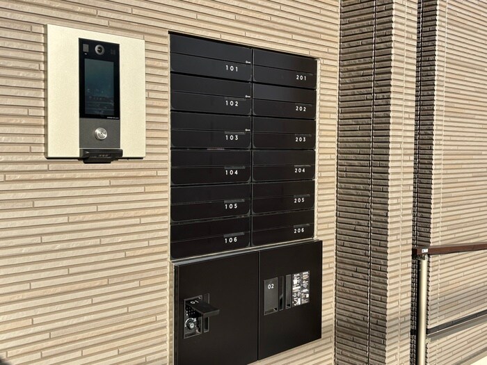 物件外観写真4　(建物設備)