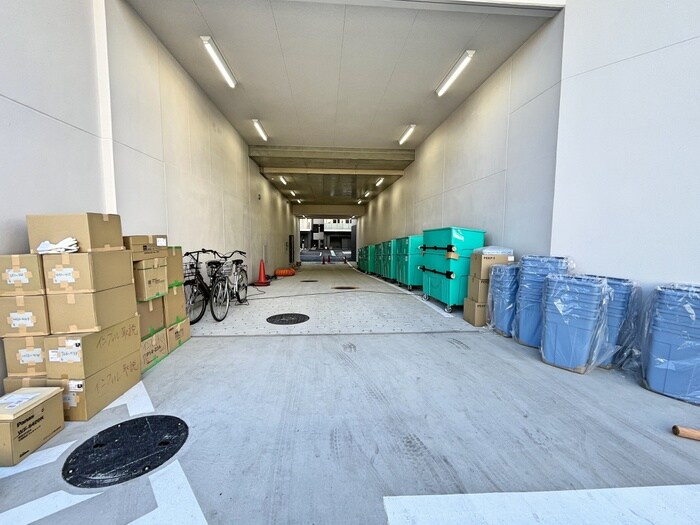 フロンティアレジデンス錦糸公園の駐車場