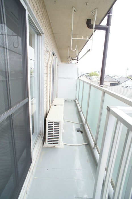 コスモ浦和中島のベランダ・バルコニー
