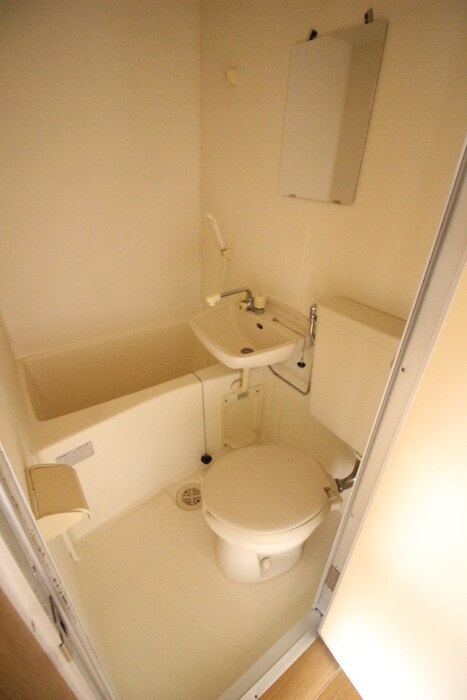 物件内観写真13　(トイレ)