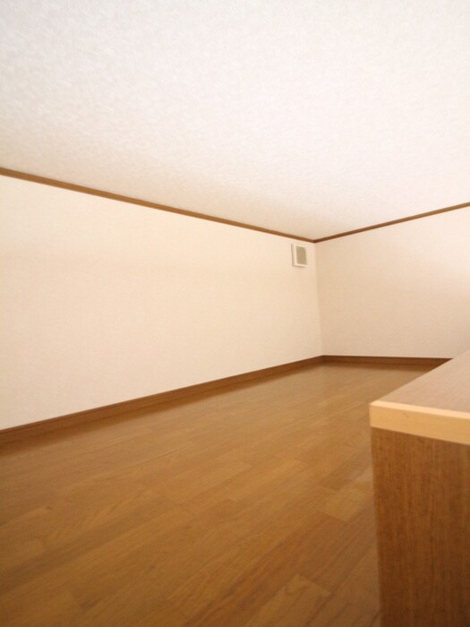 物件内観写真16　(ロフト)