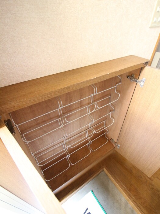 物件内観写真19　(靴箱)