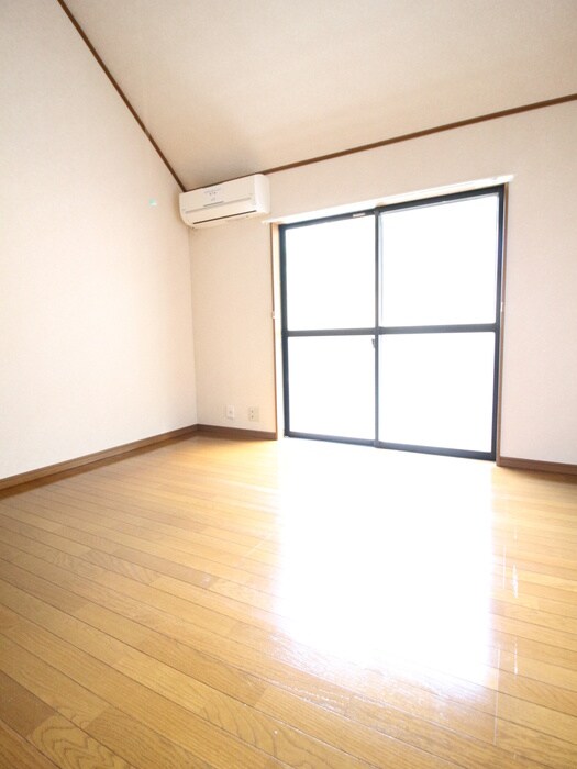 物件内観写真21　(居室)