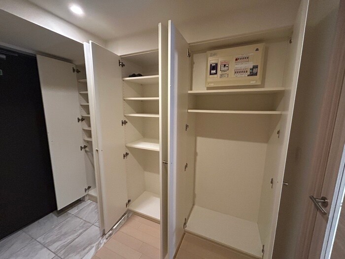 物件内観写真19　(洗面)