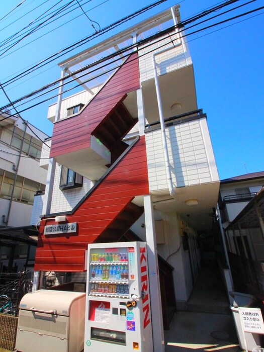 物件外観写真4　(エントランス部分)