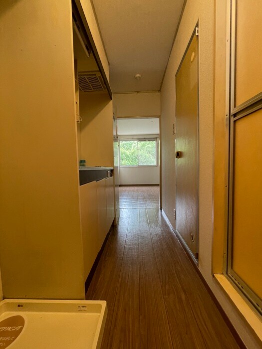 物件内観写真19　(廊下)