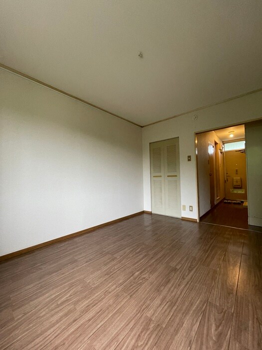 物件内観写真22　(居室)