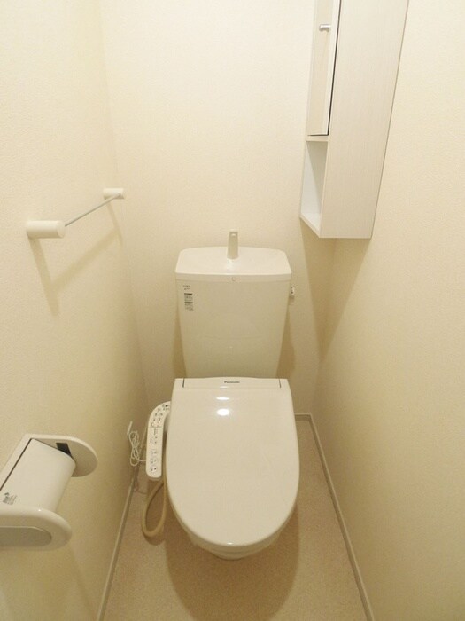 物件内観写真17　(トイレ)