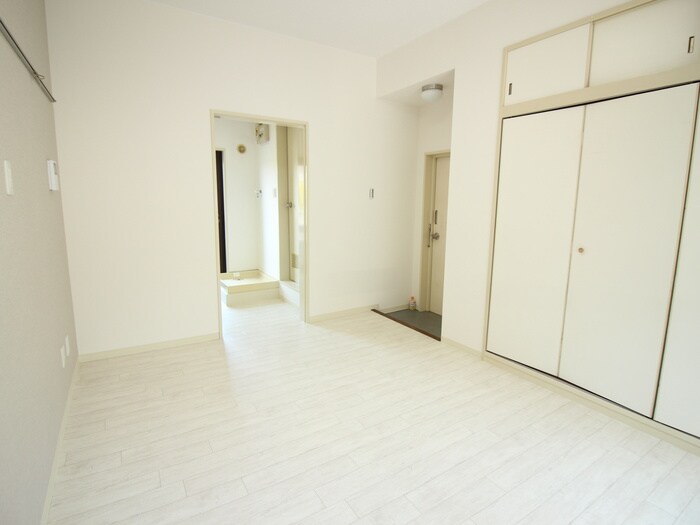 物件内観写真12　(居室)