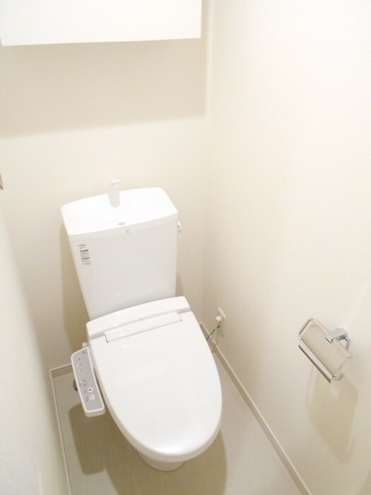 物件内観写真9　(トイレ)