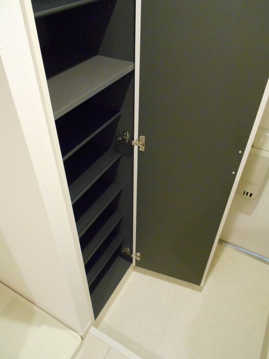 物件内観写真11　(靴箱)