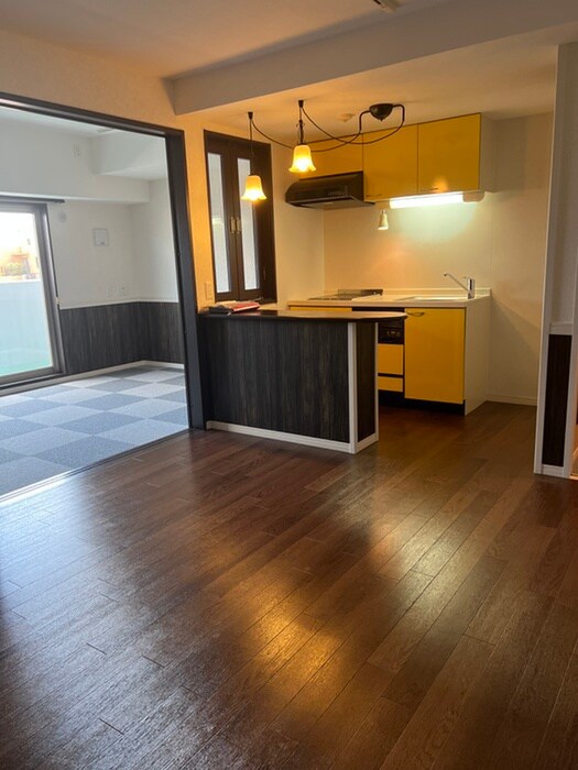 物件内観写真15　(室内からの展望)